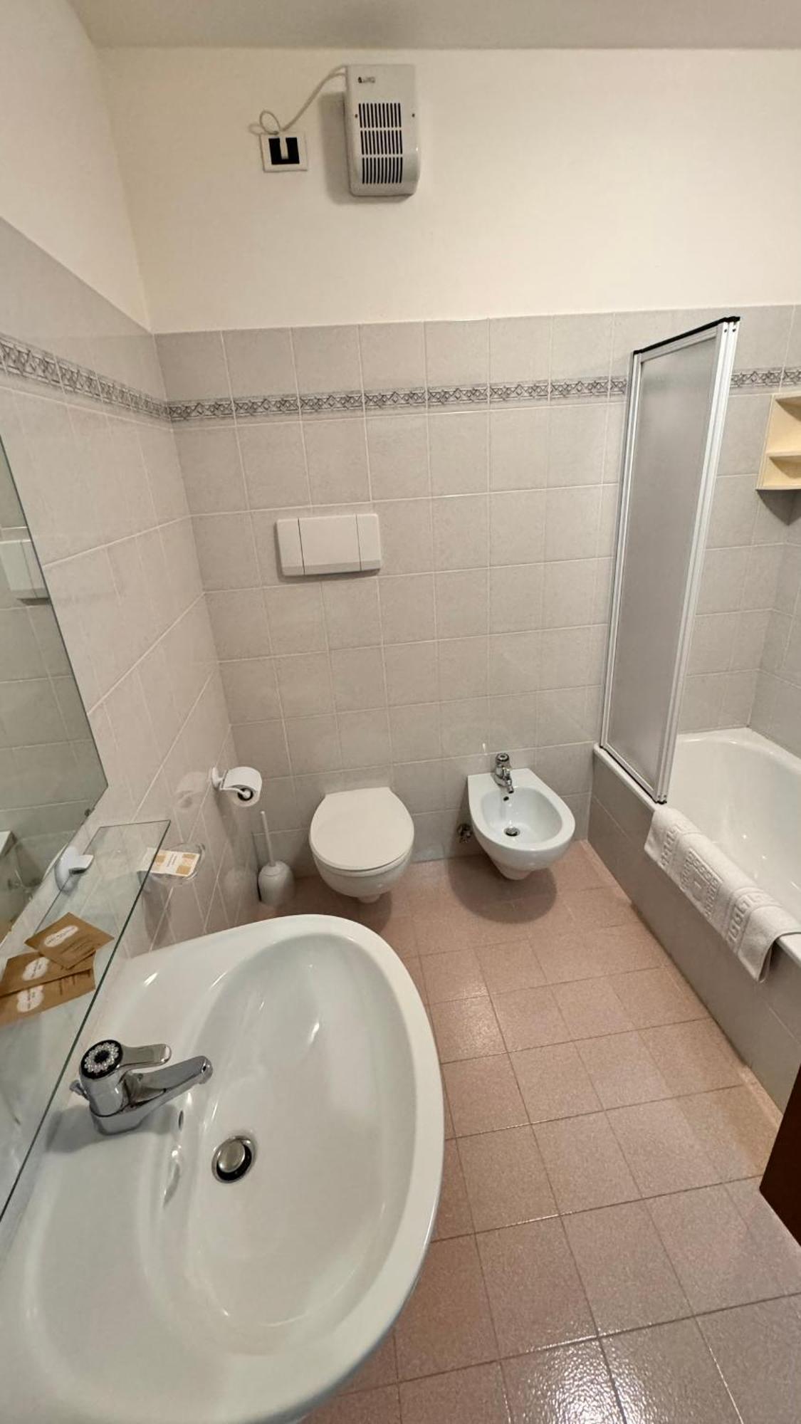 Albergo Stella Alpina Tenno Exteriér fotografie