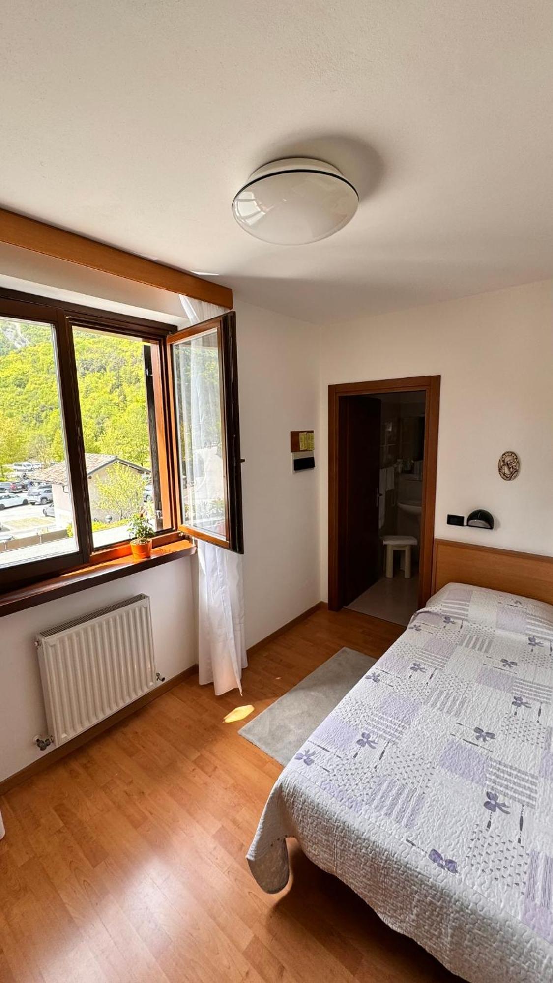 Albergo Stella Alpina Tenno Exteriér fotografie