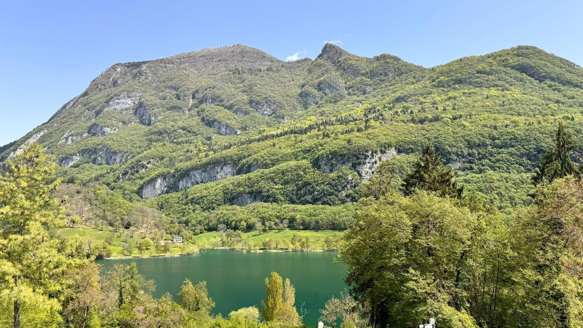 Albergo Stella Alpina Tenno Exteriér fotografie