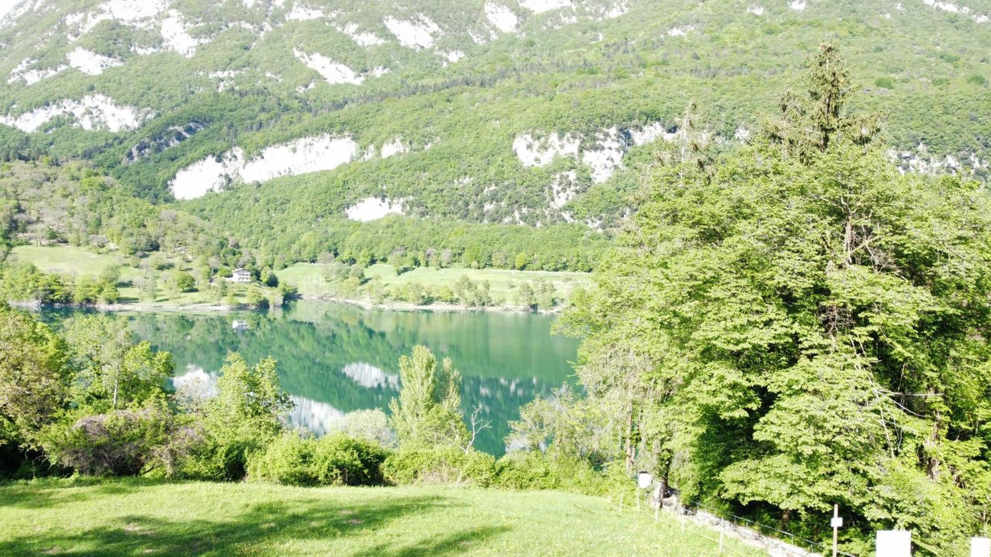 Albergo Stella Alpina Tenno Exteriér fotografie