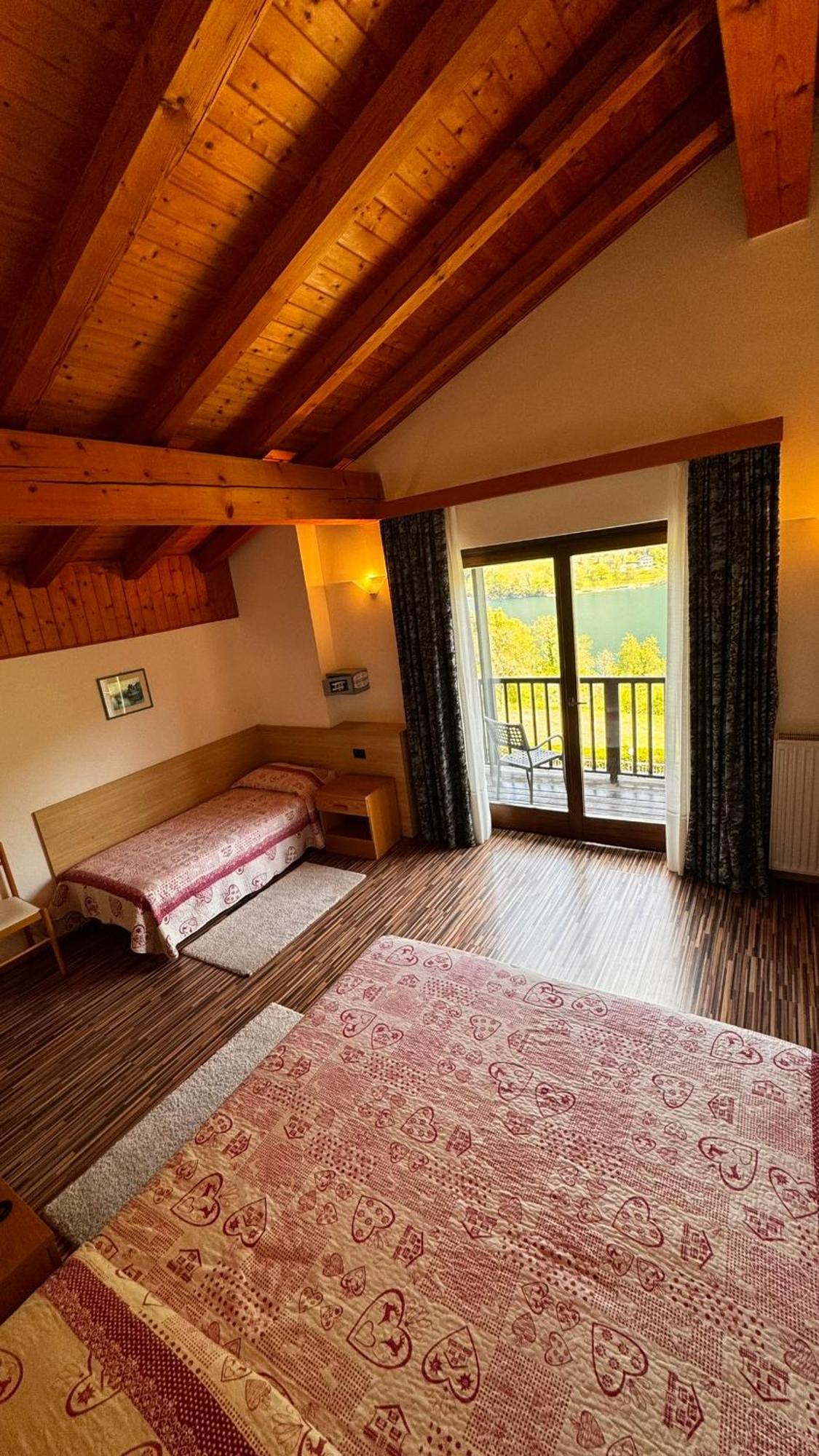 Albergo Stella Alpina Tenno Exteriér fotografie